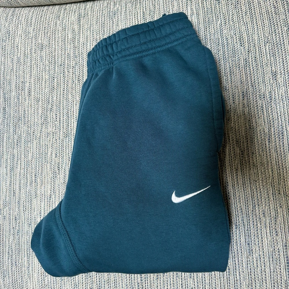 Nike Sweat Pants Small